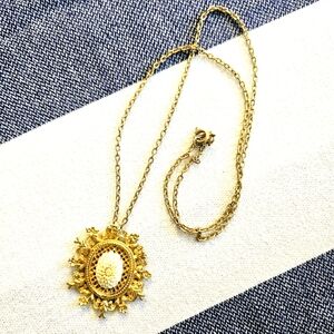 Vintage Victorian Style Filigree Necklace With Honeycomb Center